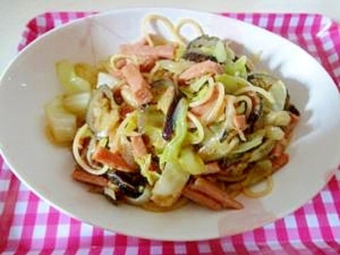 野菜たっぷり♪なすとスパムの和風パスタ